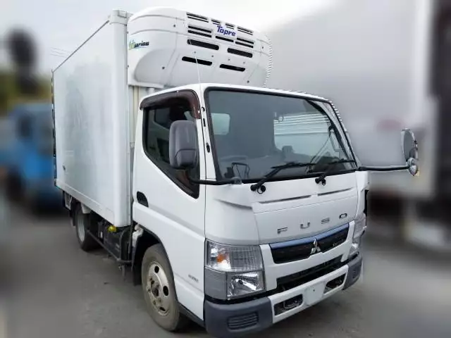 令和01年/平成31年04月中古小型冷凍バン・ウィング三菱ふそうキャンターの画像2