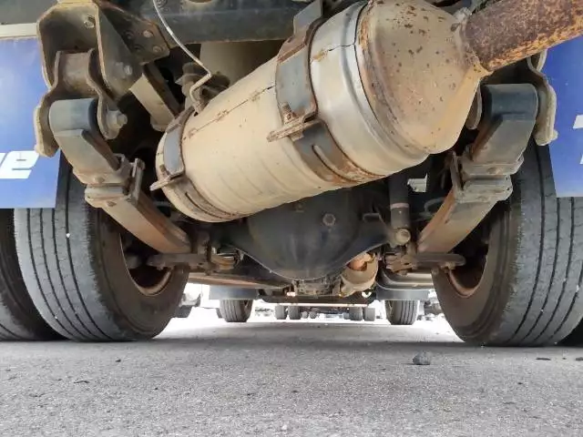 令和01年/平成31年04月中古小型冷凍バン・ウィング三菱ふそうキャンターの画像24