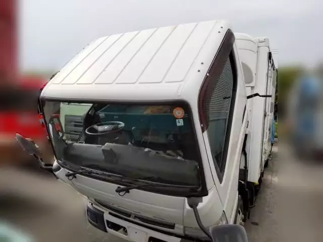 令和01年/平成31年04月中古小型冷凍バン・ウィング三菱ふそうキャンターの画像35