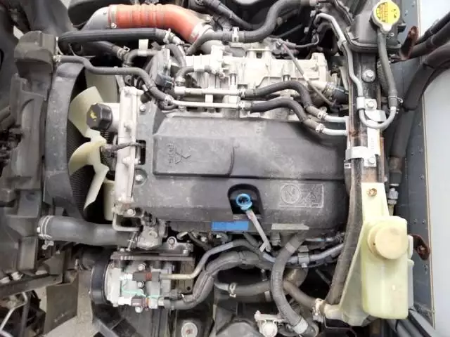 令和01年/平成31年04月中古小型冷凍バン・ウィング三菱ふそうキャンターの画像39