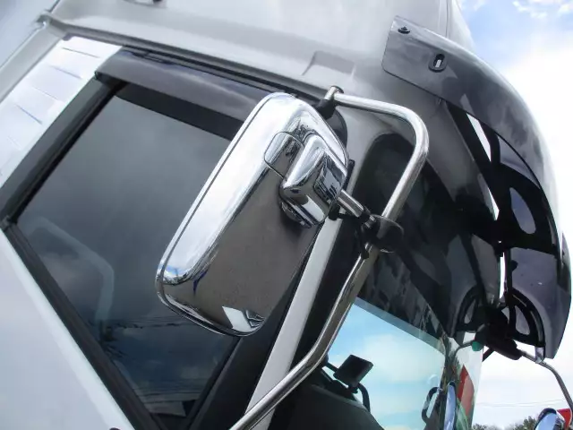 令和03年08月中古大型トラクタヘッド日産UDクオンの画像46