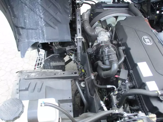 令和03年08月中古大型トラクタヘッド日産UDクオンの画像50