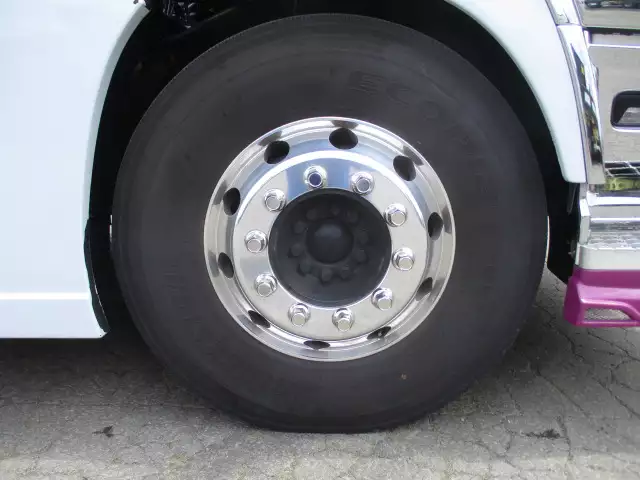 令和03年08月中古大型トラクタヘッド日産UDクオンの画像9