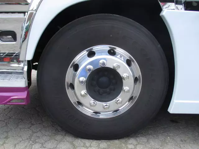 令和03年08月中古大型トラクタヘッド日産UDクオンの画像10