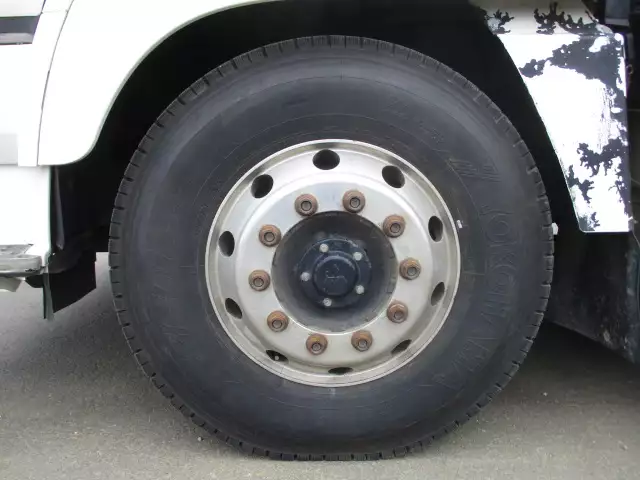 平成23年10月中古大型トラクタヘッド三菱ふそうスーパーグレートの画像11