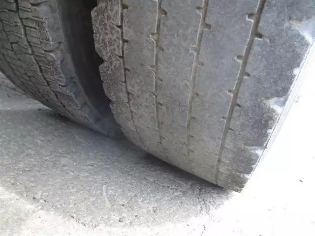 平成23年10月中古大型トラクタヘッド三菱ふそうスーパーグレートの画像14