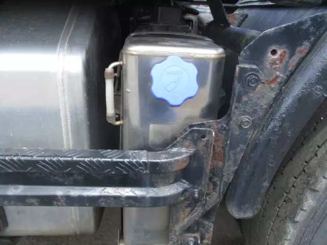 平成23年10月中古大型トラクタヘッド三菱ふそうスーパーグレートの画像19