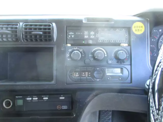 平成23年10月中古大型トラクタヘッド三菱ふそうスーパーグレートの画像29