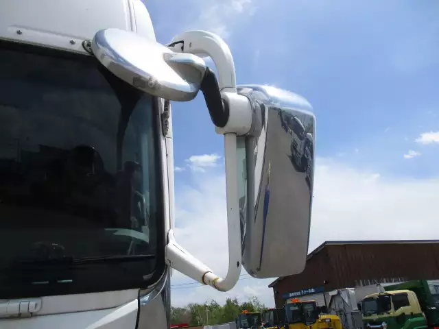 平成23年10月中古大型トラクタヘッド三菱ふそうスーパーグレートの画像36