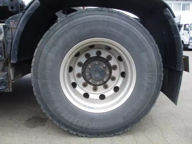 平成23年10月中古大型トラクタヘッド三菱ふそうスーパーグレートの画像10