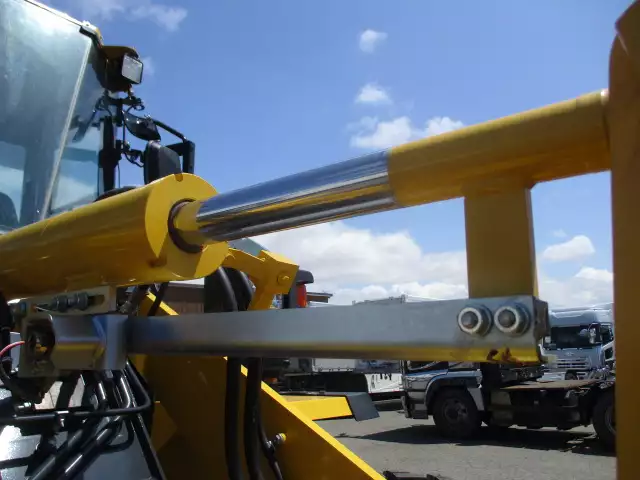 令和04年09月中古大型建設機械・フォークリフトコマツコマツの画像21