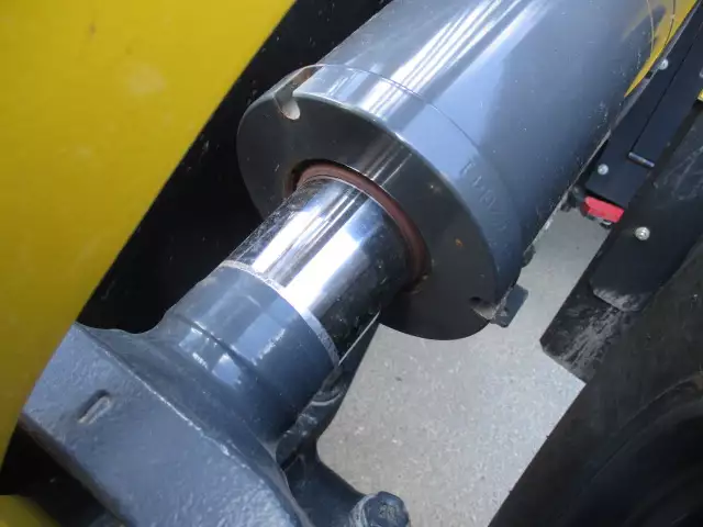 令和03年11月中古大型建設機械・フォークリフトコマツコマツの画像18