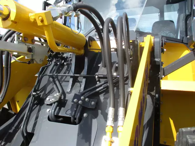 令和03年11月中古大型建設機械・フォークリフトコマツコマツの画像23