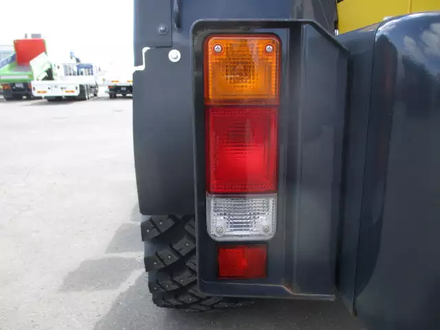令和03年11月中古大型建設機械・フォークリフトコマツコマツの画像24