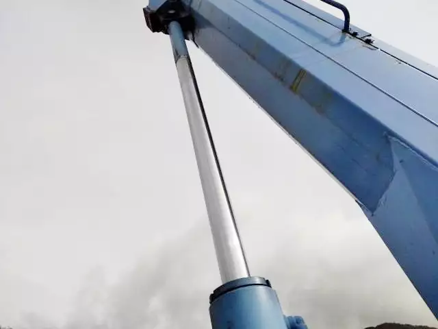 平成14年07月中古小型ミキサー車・高所作業車・その他特装車三菱ふそうキャンターの画像18