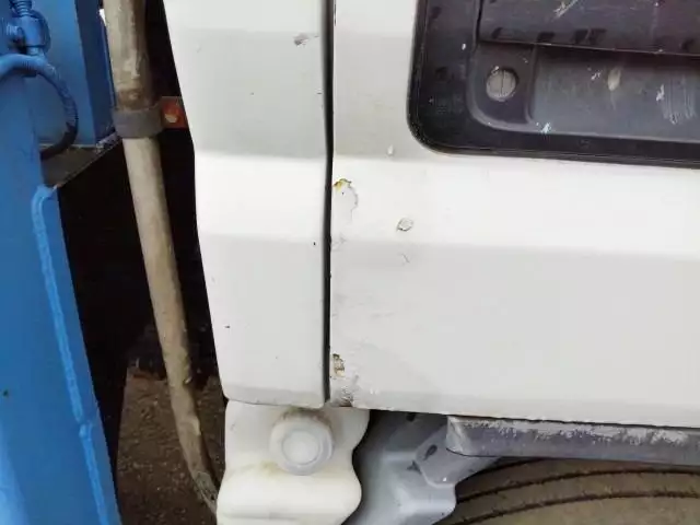 平成14年07月中古小型ミキサー車・高所作業車・その他特装車三菱ふそうキャンターの画像29