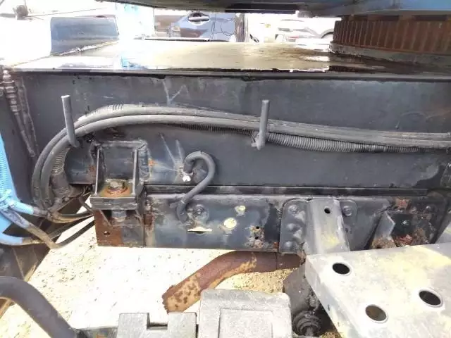 平成14年07月中古小型ミキサー車・高所作業車・その他特装車三菱ふそうキャンターの画像38