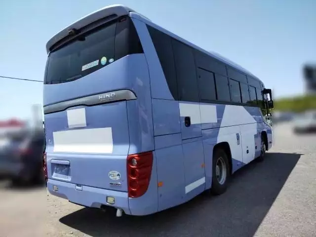 平成25年04月中古大型バス日野セレガの画像3