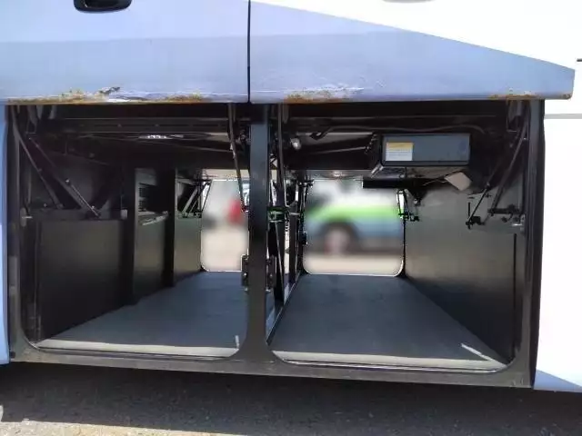 平成25年04月中古大型バス日野セレガの画像32