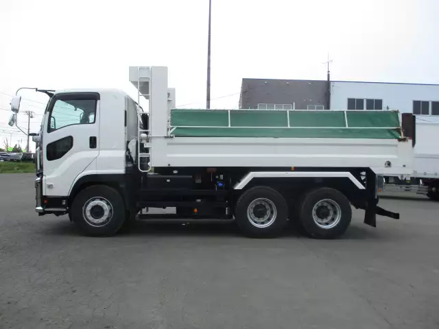 令和02年09月中古大型ダンプいすゞギガの画像8