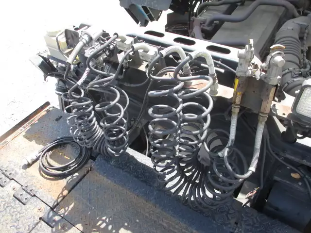 平成29年03月中古大型トラクタヘッド日野プロフィアの画像21