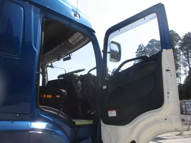 平成29年03月中古大型トラクタヘッド日野プロフィアの画像23