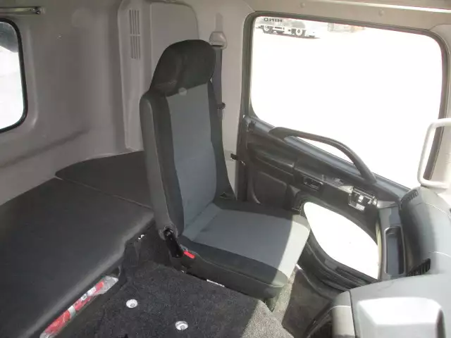 平成29年03月中古大型トラクタヘッド日野プロフィアの画像40