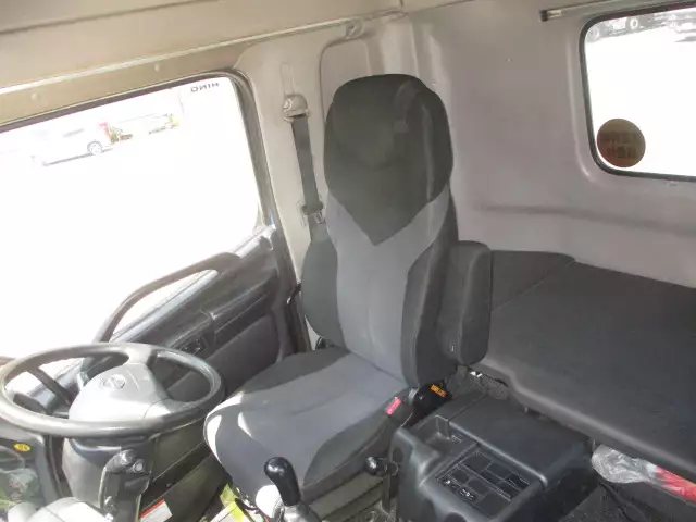 平成29年03月中古大型トラクタヘッド日野プロフィアの画像42