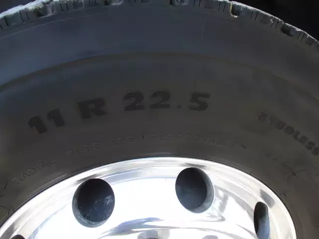 平成29年03月中古大型トラクタヘッド日野プロフィアの画像10