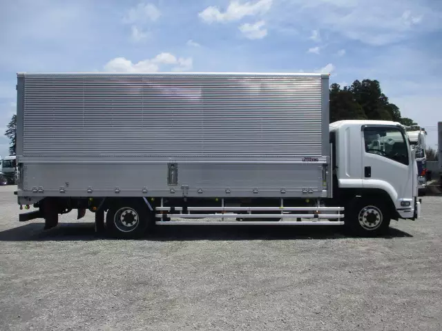 令和02年11月中古増トンアルミバン・ウィングいすゞフォワードの画像4