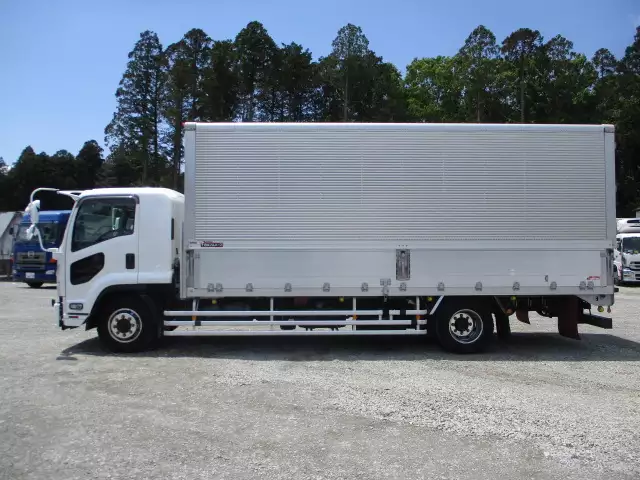 令和02年11月中古増トンアルミバン・ウィングいすゞフォワードの画像8