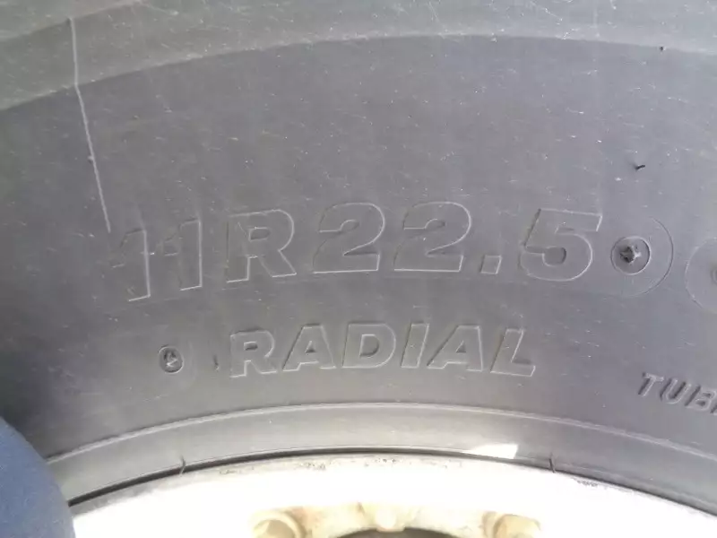 平成28年06月中古大型トラクタヘッドいすゞギガの画像19