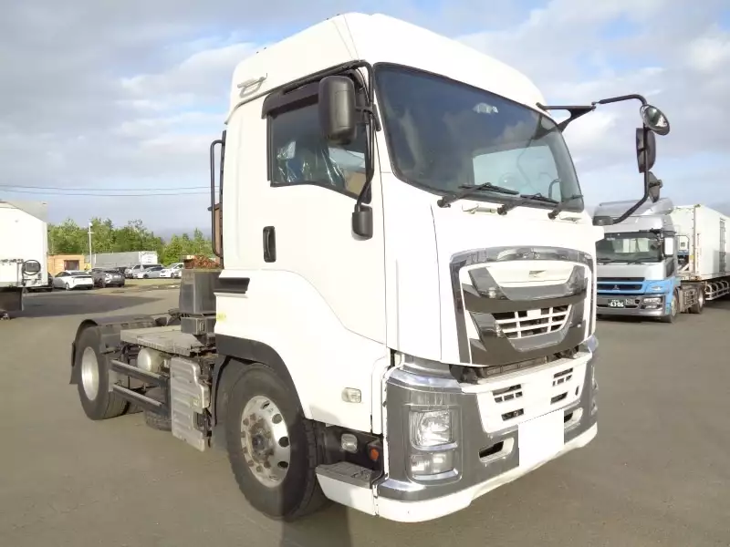 平成28年06月中古大型トラクタヘッドいすゞギガの画像3