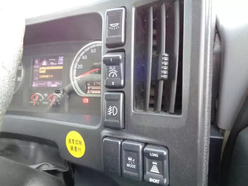 平成28年06月中古大型トラクタヘッドいすゞギガの画像34