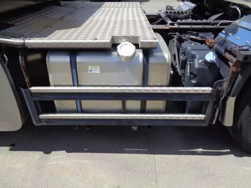 平成26年09月中古大型トラクタヘッド三菱ふそうスーパーグレートの画像19