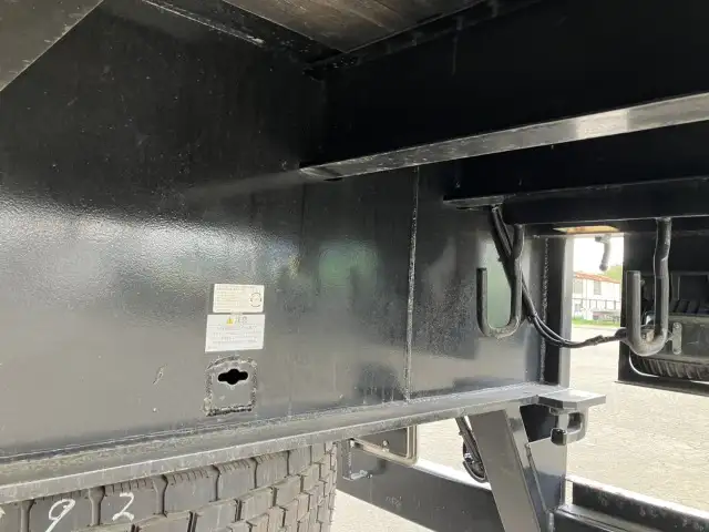 ナンバー付 令和3年 東邦 12M3軸フラットトレーラー リフトアクスル(後後軸残し) 積載:27,700㎏ 第五輪:10,400㎏以上の画像21