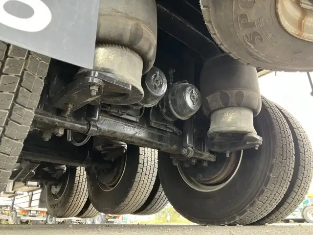 ナンバー付 令和3年 東邦 12M3軸フラットトレーラー リフトアクスル(後後軸残し) 積載:27,700㎏ 第五輪:10,400㎏以上の画像22