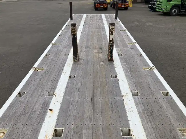 ナンバー付 令和3年 東邦 12M3軸フラットトレーラー リフトアクスル(後後軸残し) 積載:27,700㎏ 第五輪:10,400㎏以上の画像10