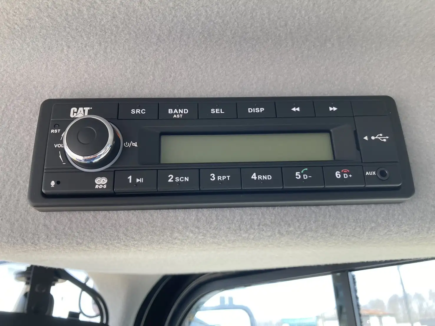 車検:令和8年11月29日 令和4年 キャタピラー 910 汎用タイヤショベル アワー:350h 距離:1,660㎞ バケット付きの画像32