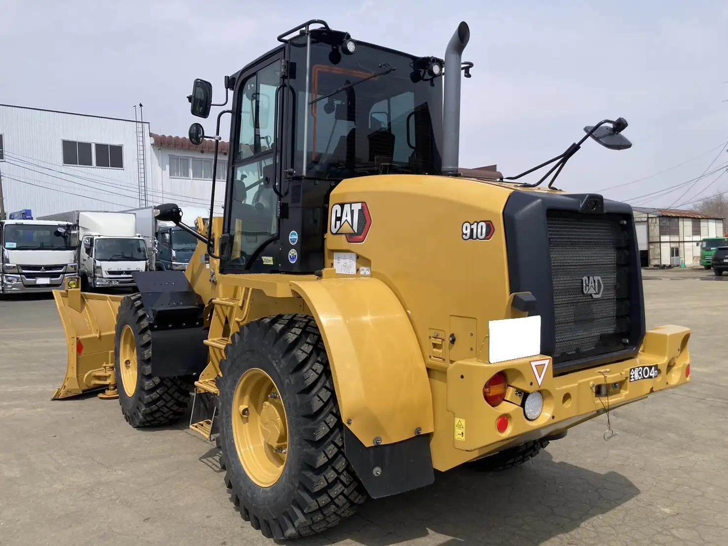 車検:令和8年11月29日 令和4年 キャタピラー 910 汎用タイヤショベル アワー:350h 距離:1,660㎞ バケット付きの画像7