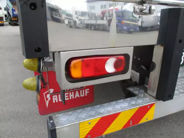 平成30年05月中古大型冷凍バン・ウィング日産UDクオンの画像16