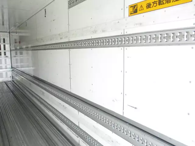 平成30年05月中古大型冷凍バン・ウィング日産UDクオンの画像27
