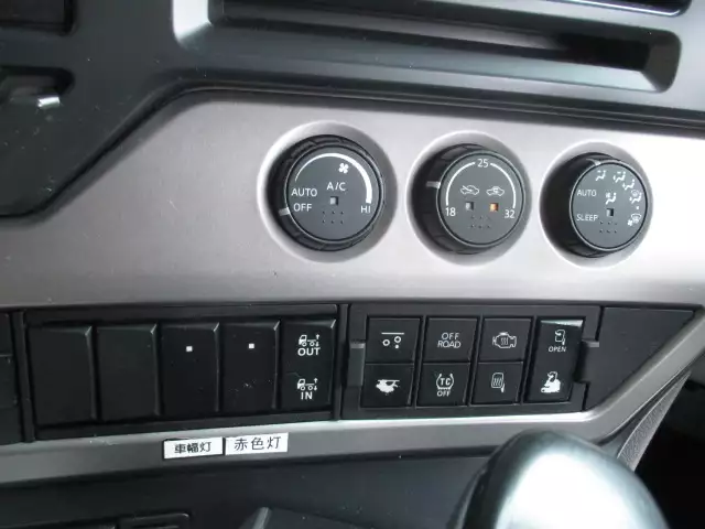 平成30年05月中古大型冷凍バン・ウィング日産UDクオンの画像52