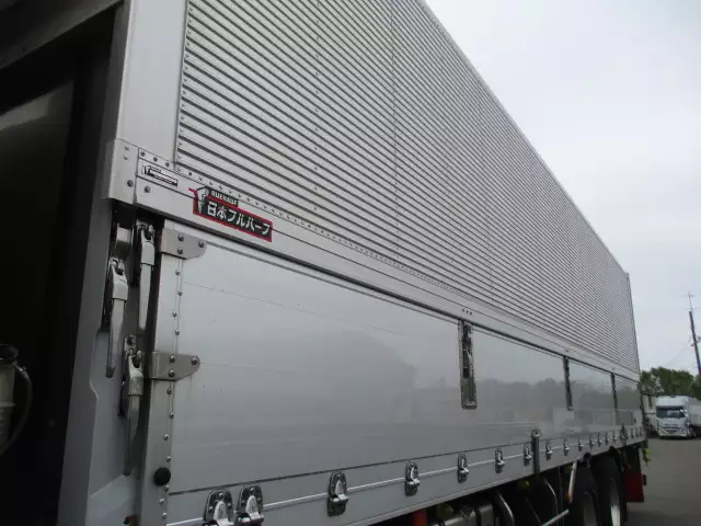 平成30年05月中古大型冷凍バン・ウィング日産UDクオンの画像9