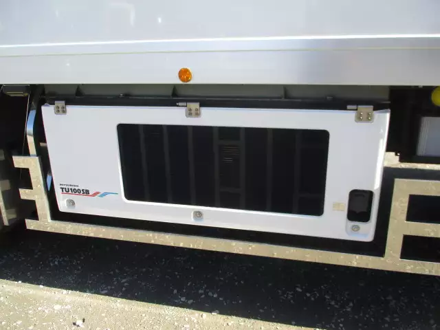 令和02年05月中古大型冷凍バン・ウィング日産UDクオンの画像19