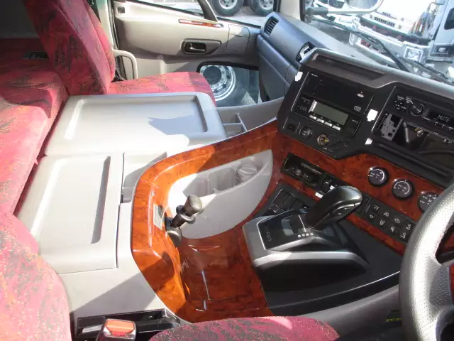 令和02年05月中古大型冷凍バン・ウィング日産UDクオンの画像33