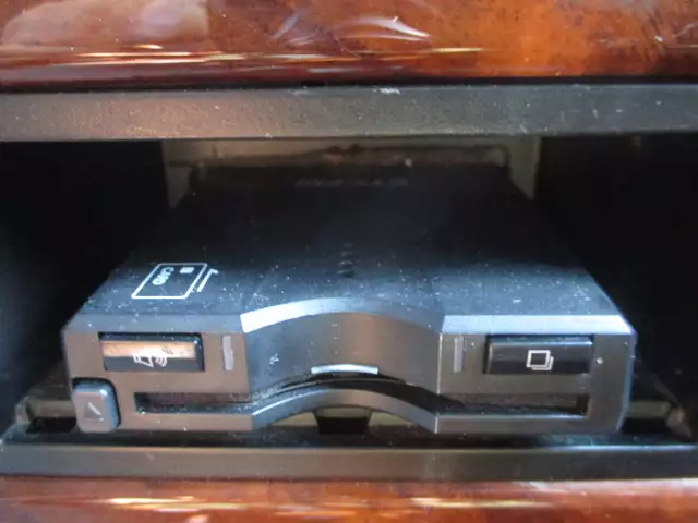 令和02年05月中古大型冷凍バン・ウィング日産UDクオンの画像39