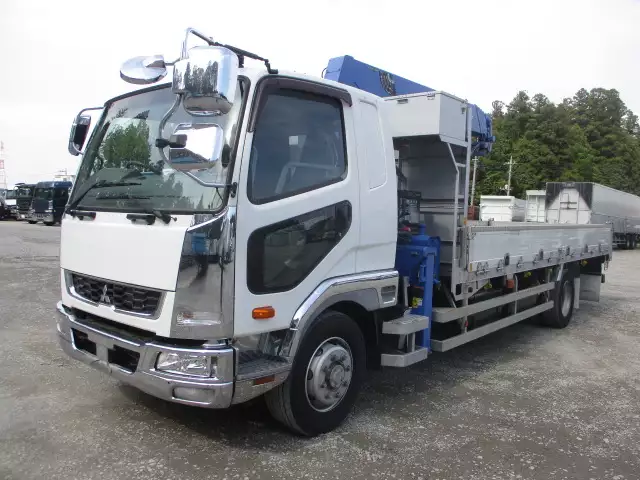 平成27年12月中古増トン三菱ふそうファイターの画像1