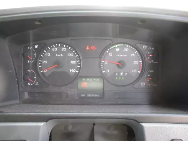 平成27年12月中古増トン三菱ふそうファイターの画像30