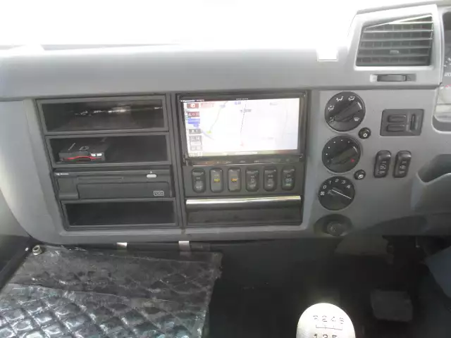 平成27年12月中古増トン三菱ふそうファイターの画像34